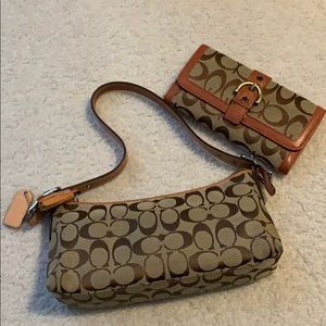 Coach purse and wallet set